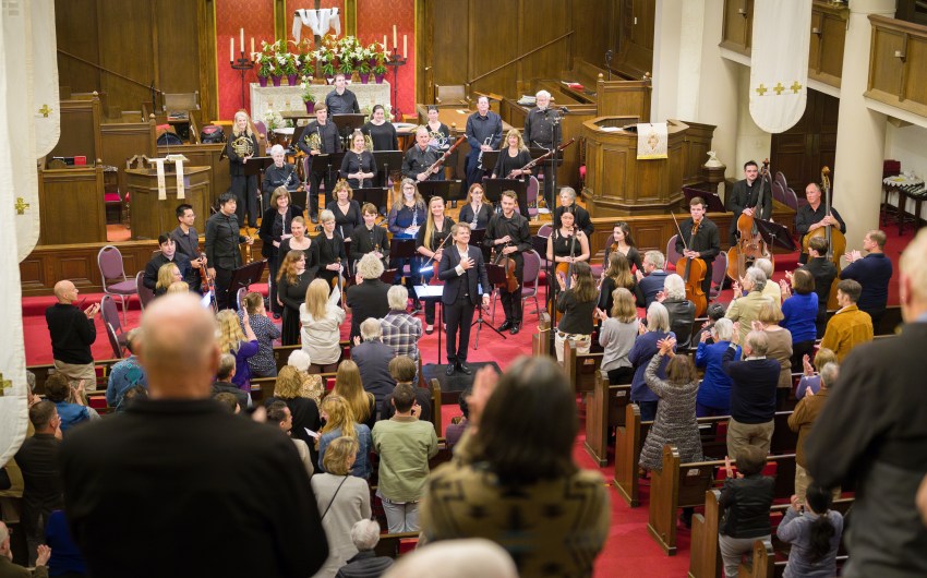Santa Barbara Chamber Players Open Season with Conductor Daniel Gee and Cellist Jakub Omsky