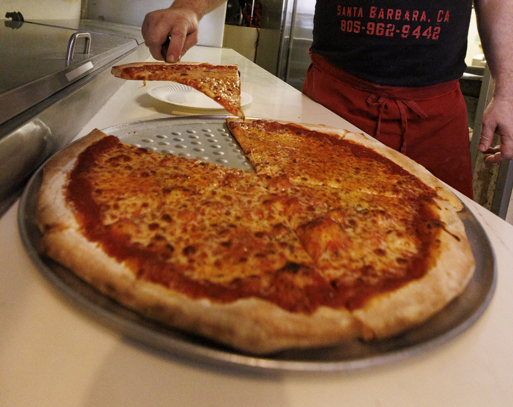 Gino's: The Little Pizza Engine That Could