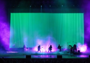 Moodster in a Pool of Reverb and Stage Gaffes