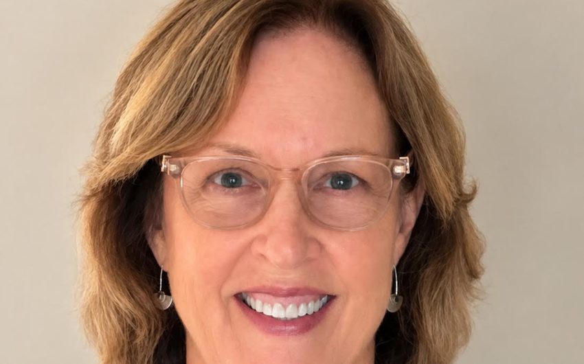 Esther Jacobsen Bates recibirá el Premio al Liderazgo en las Artes 2026 del condado 