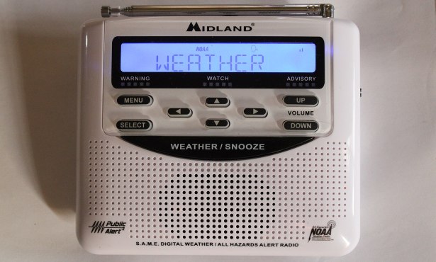 Los residentes del condado de Santa Barbara son animados a usar las radios del tiempo de NOAA ahora que entra en servicio una nueva función de alertas de emergencia 