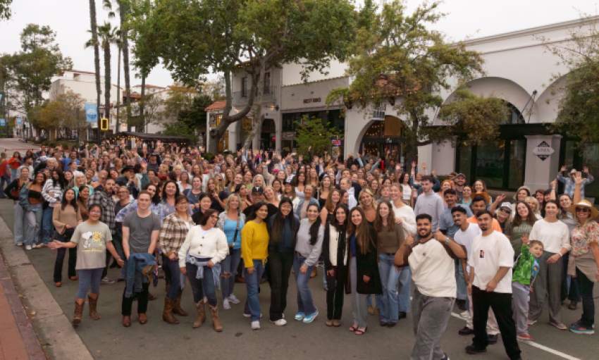 Downtown Santa Barbara’s Kickin’ Country Line Dancing Nights Are Back