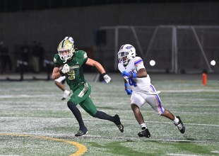 Dons Defeat Westlake 13-10 in High Stakes Channel League Contest
