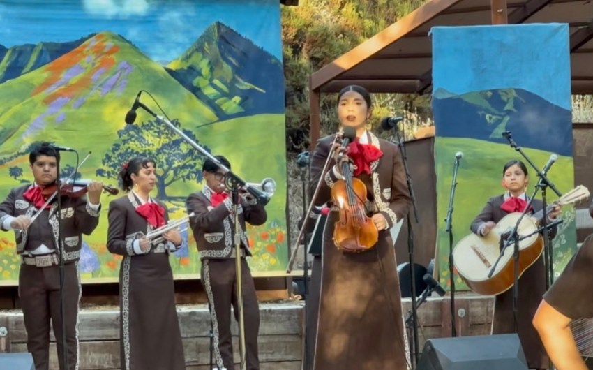 A Mariachi Frame of Mind