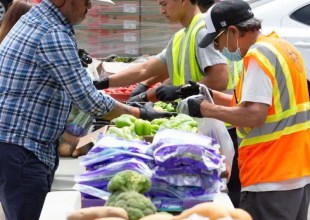 Newsom Signs Bill Extending Farmer-to-Food Bank Tax Credit to 2032