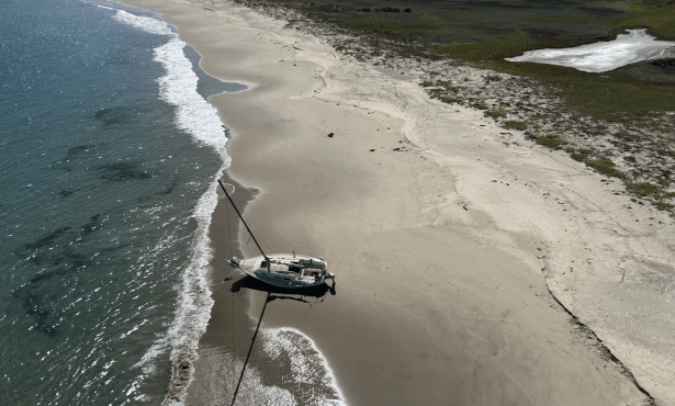 Another Sailboat Runs Aground on Santa Rosa Island