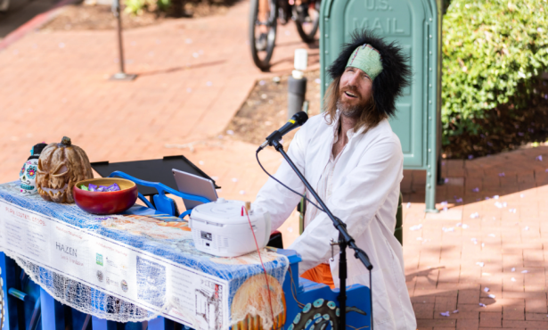 A Piano on State Pop-Up with Zach Gill