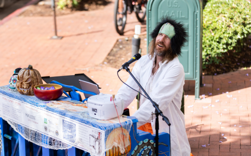 A Piano on State Pop-Up with Zach Gill