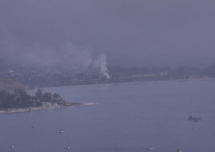 Vegetation Fire Breaks Out off of Highway 101 in Summerland