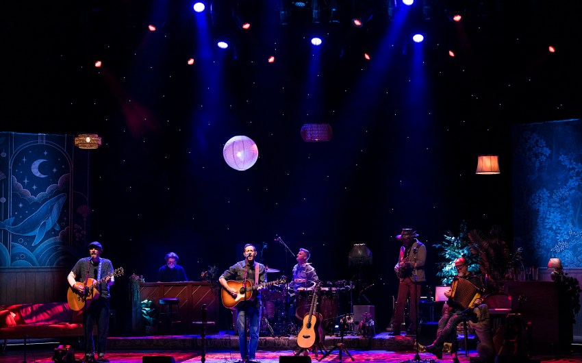 Unplugged and Ready to Rock-Folk