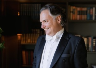 The Operatic Muse, Back in Town