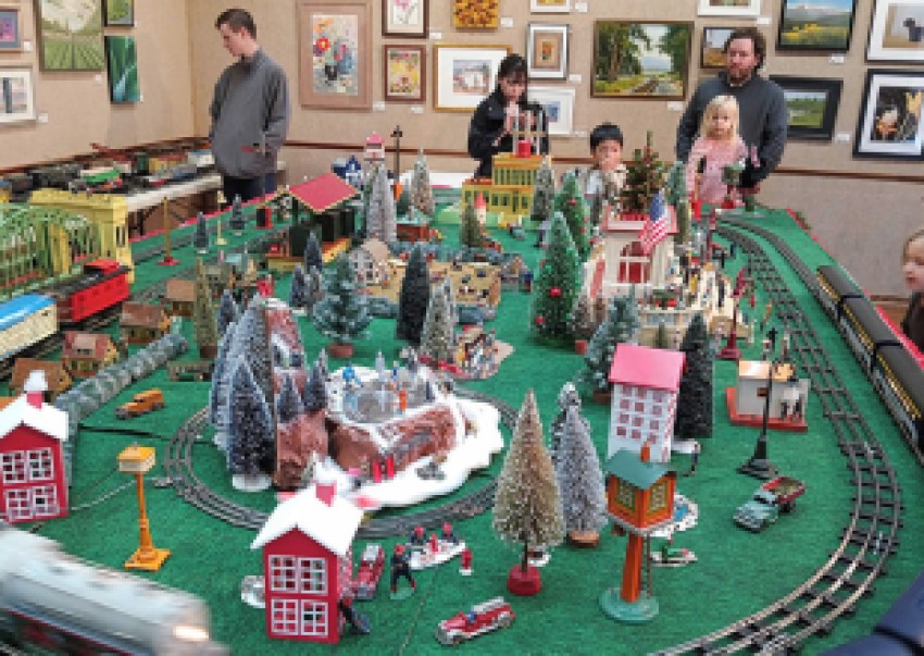 All Aboard for the Holidays: Festival of Trains Rolls into Santa Barbara Maritime Museum